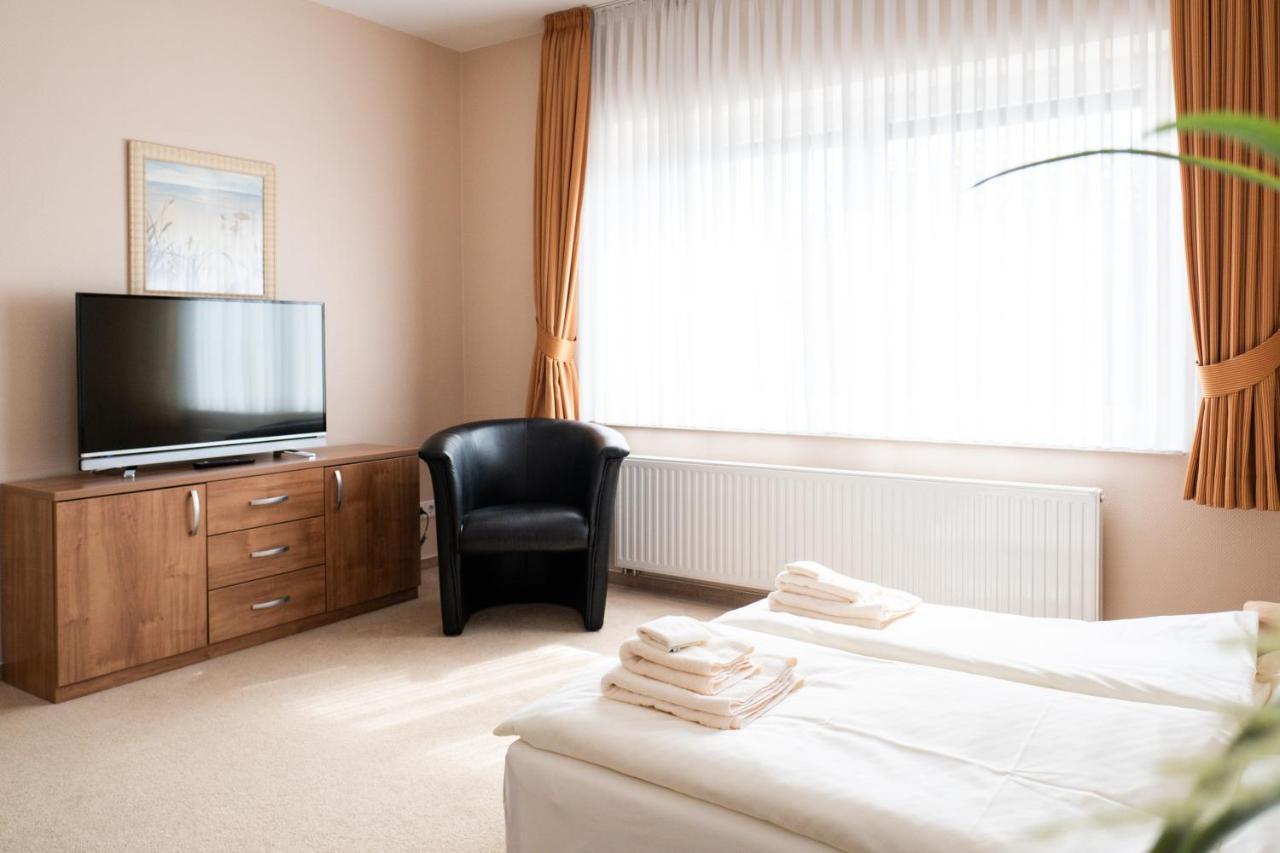Land-Gut-Hotel Restaurant Kreuz Meyer Stuhr Zewnętrze zdjęcie